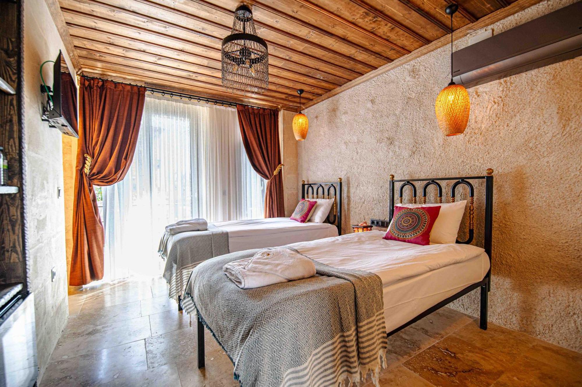 Hotel Alika Castle House à Uçhisar Extérieur photo