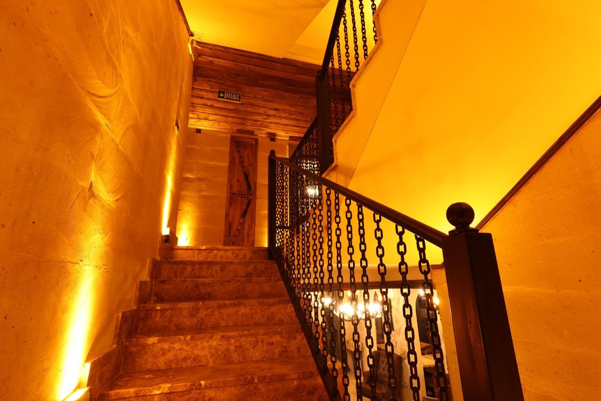 Hotel Alika Castle House à Uçhisar Extérieur photo