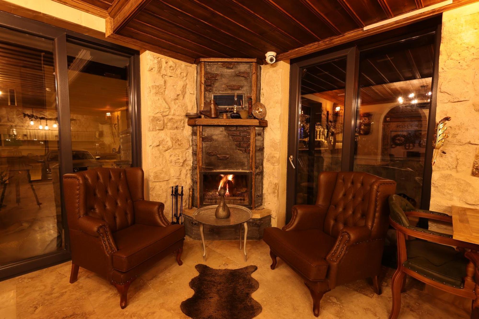 Hotel Alika Castle House à Uçhisar Extérieur photo