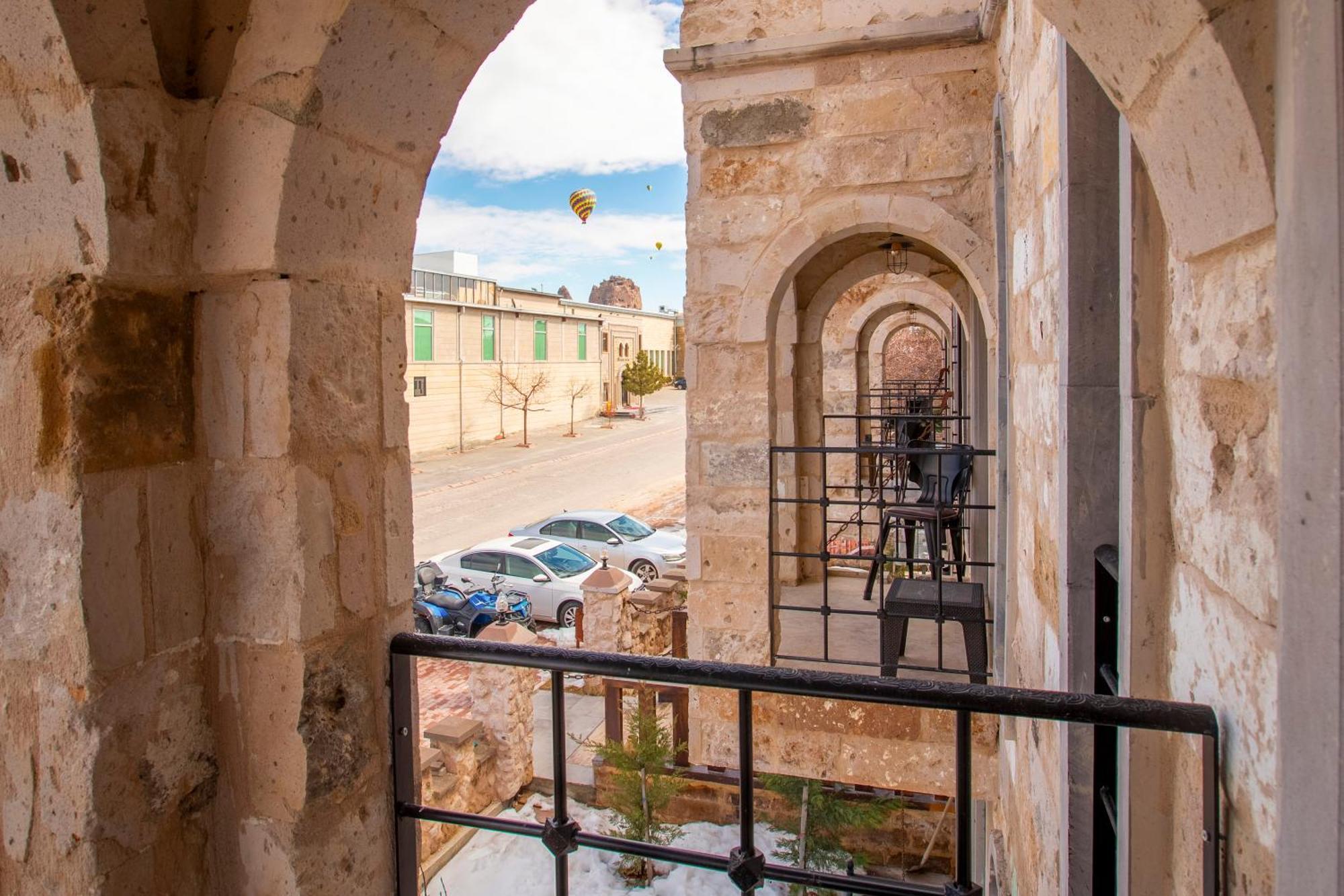 Hotel Alika Castle House à Uçhisar Extérieur photo